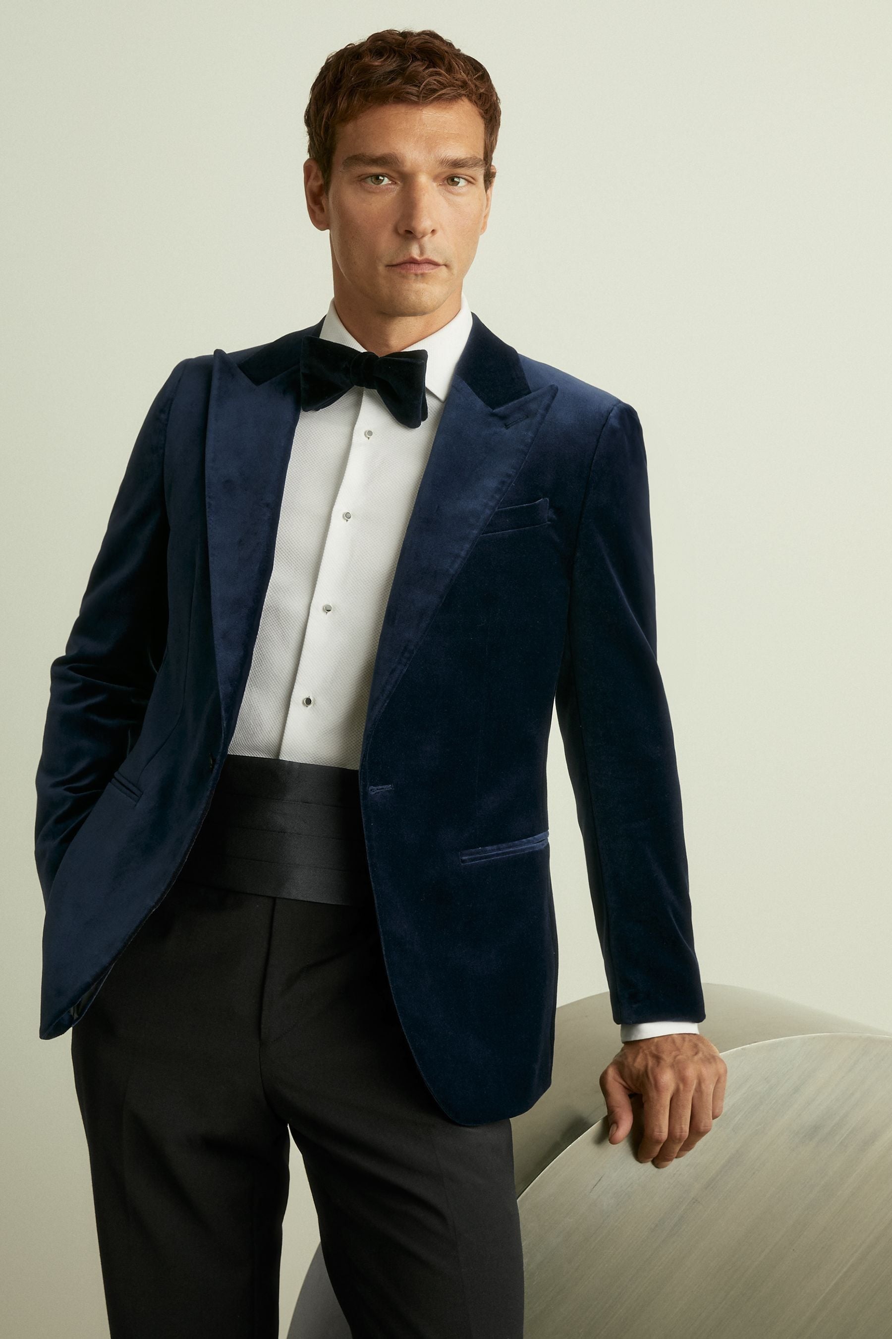 Reiss Apsara Baltic Blue Velvet Single Breasted Blazer, 42, Navy