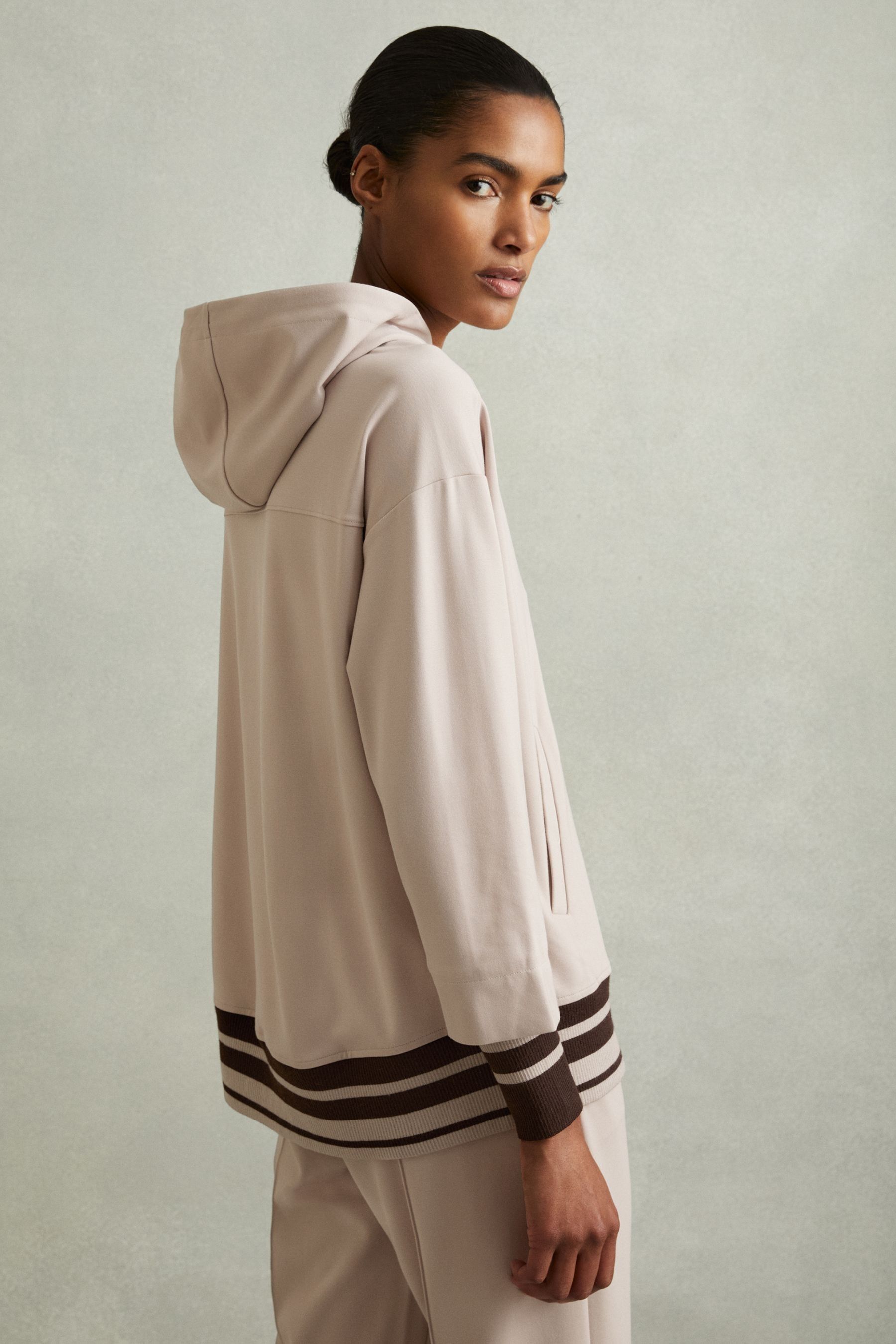 Reiss Stone Drawstring Jersey Hoodie In Stone