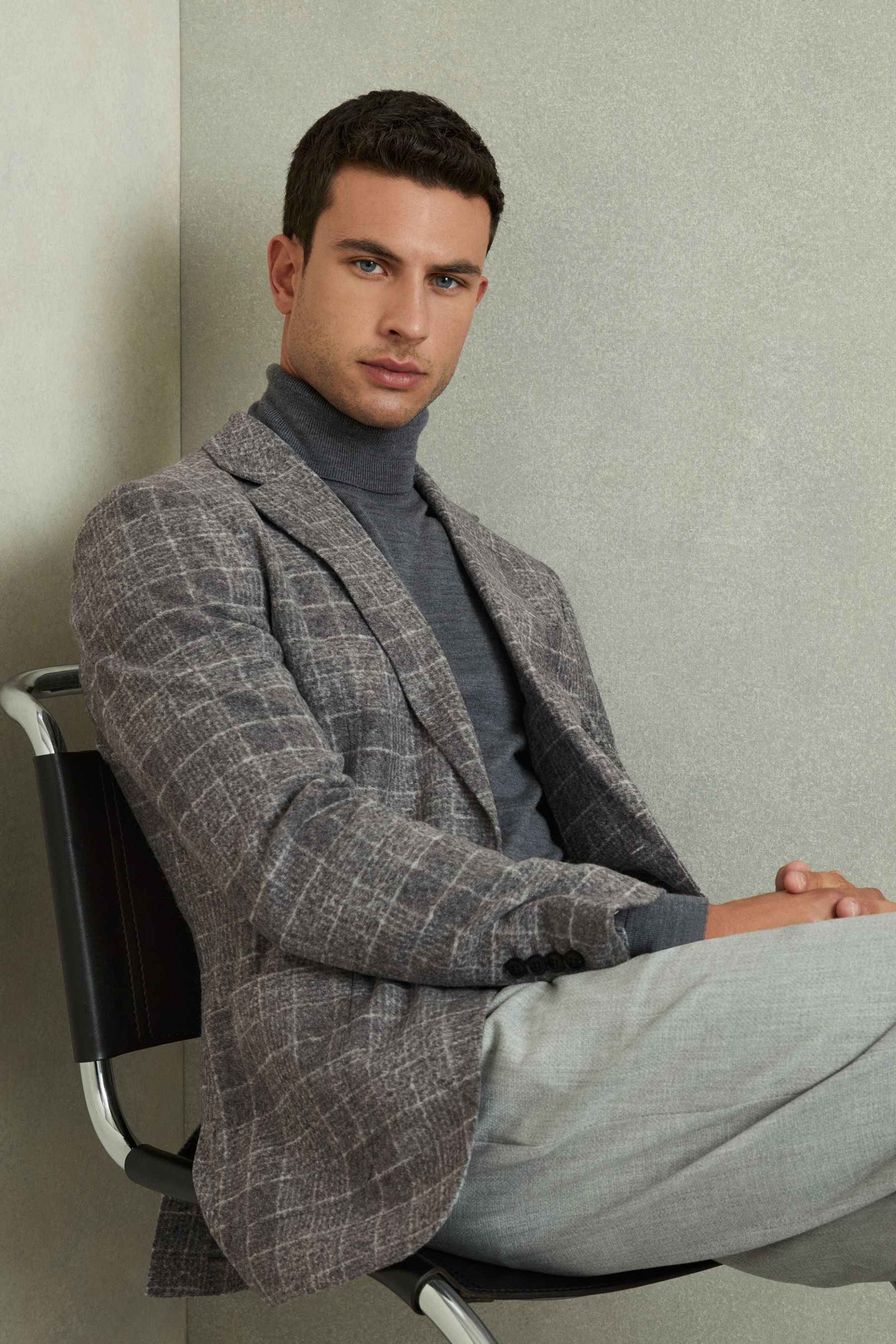 REISS GREY FEEL CHECKED SINGLE BREASTED BLAZER WITH WOOL
