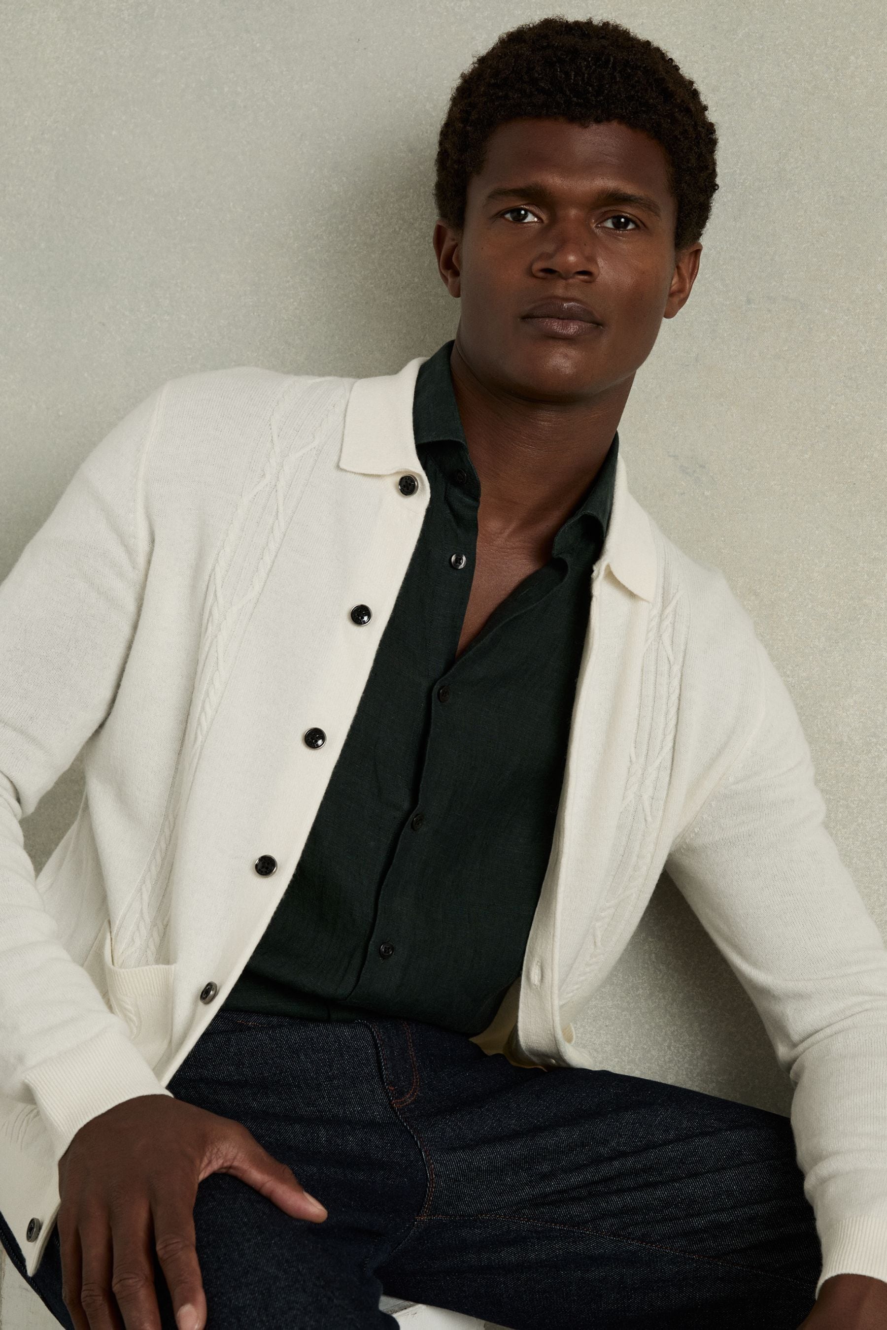 Reiss White Lockhurst Wool Cabled-knitted Cardigan
