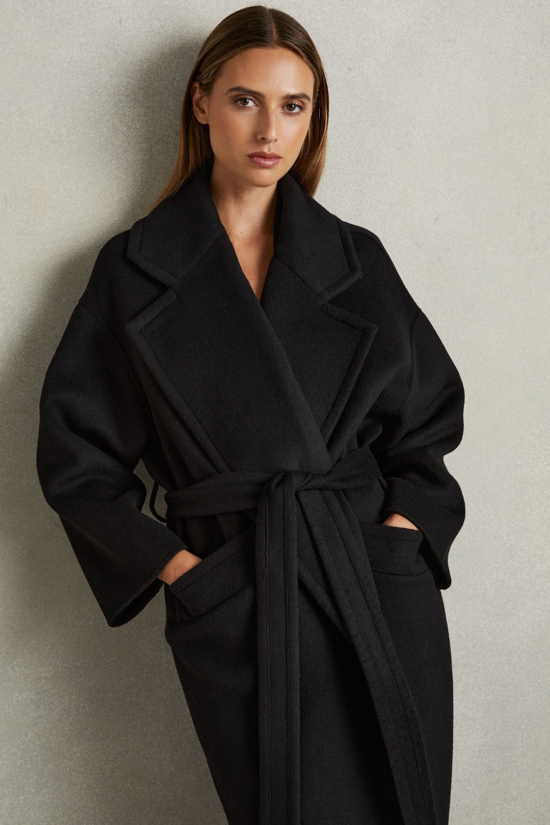 Reiss Black Wool-blend Blindseam Coat In Black