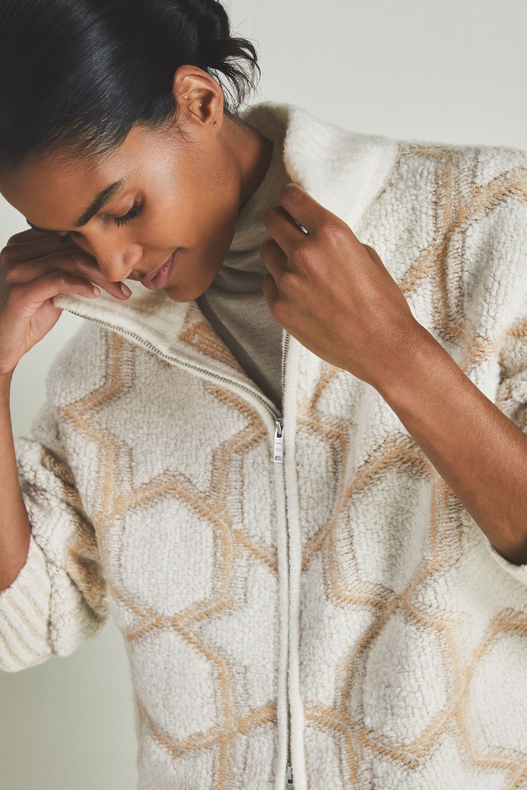 Les 100 Ciel Neutral/cream | S Cashmere-blend Bouclé Jacket In Neutral/cream