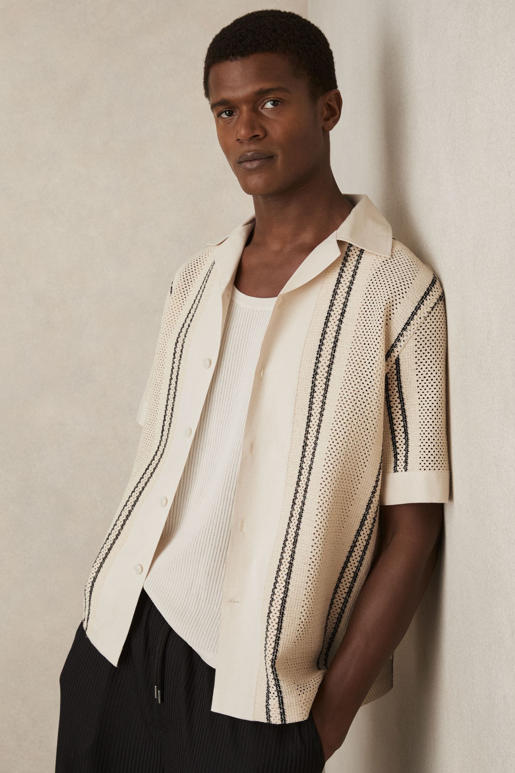 Reiss Mens Off White Navy Opal Striped Cotton-blend Shirt