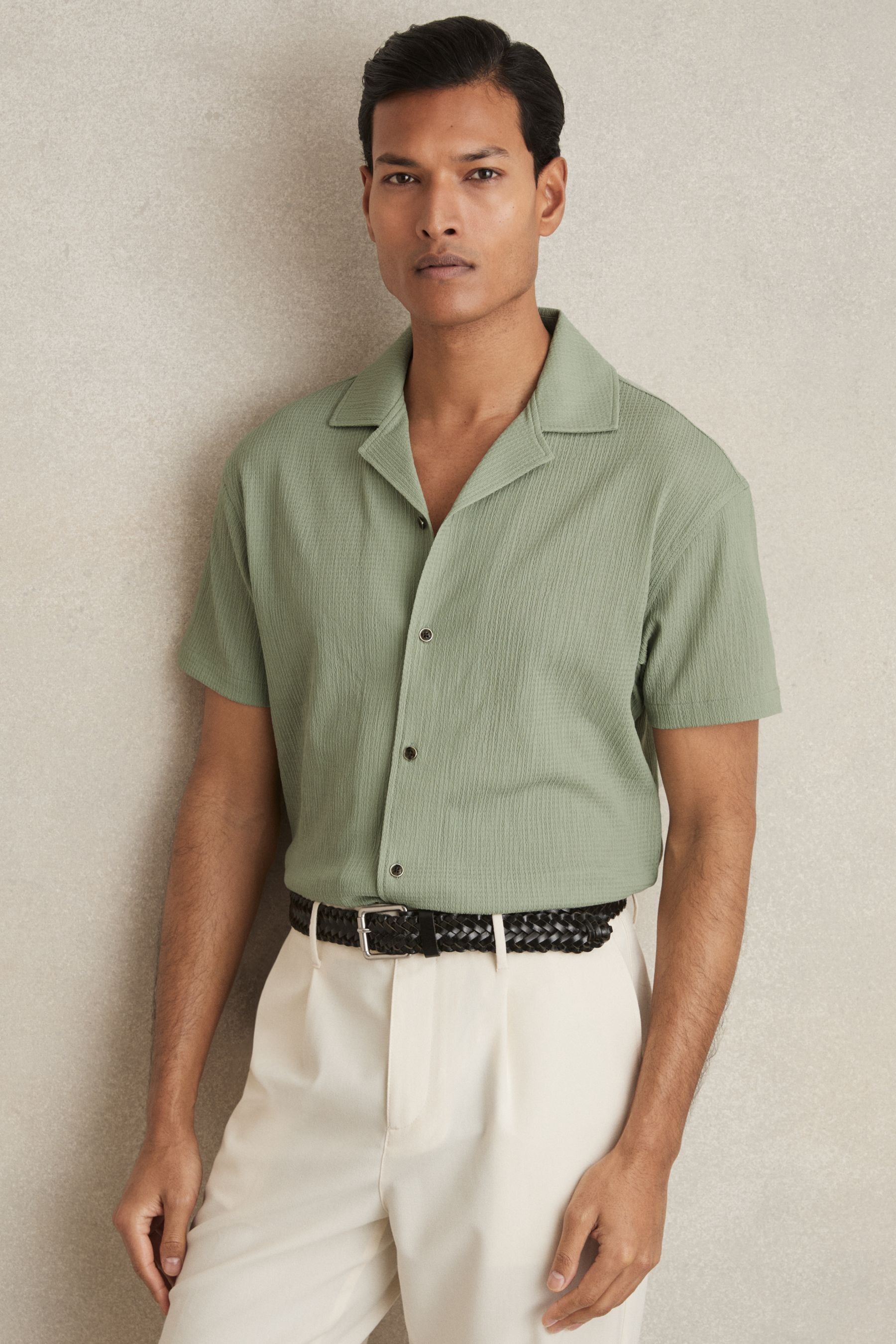 Reiss Mens Mint Green Ando Cuban-collar Jacquard Stretch-woven Shirt In Green