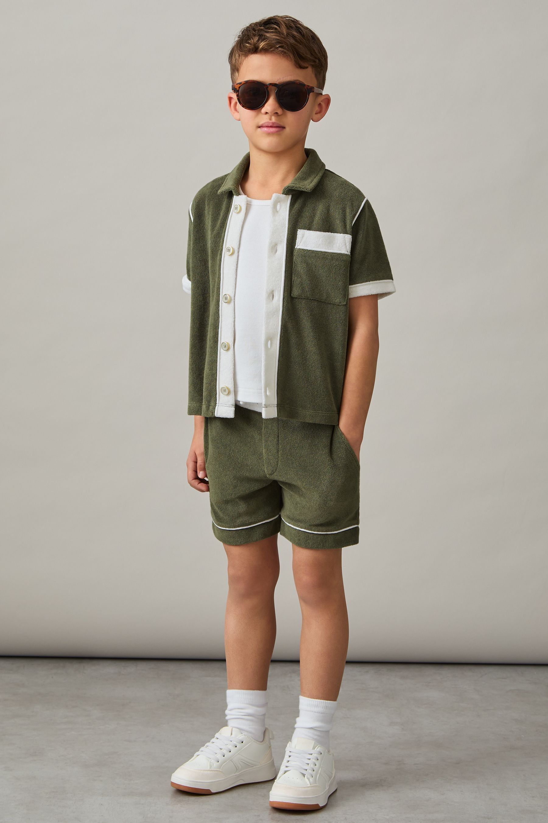 Reiss Green Multi Velour Colour-block Shorts In Green Multi