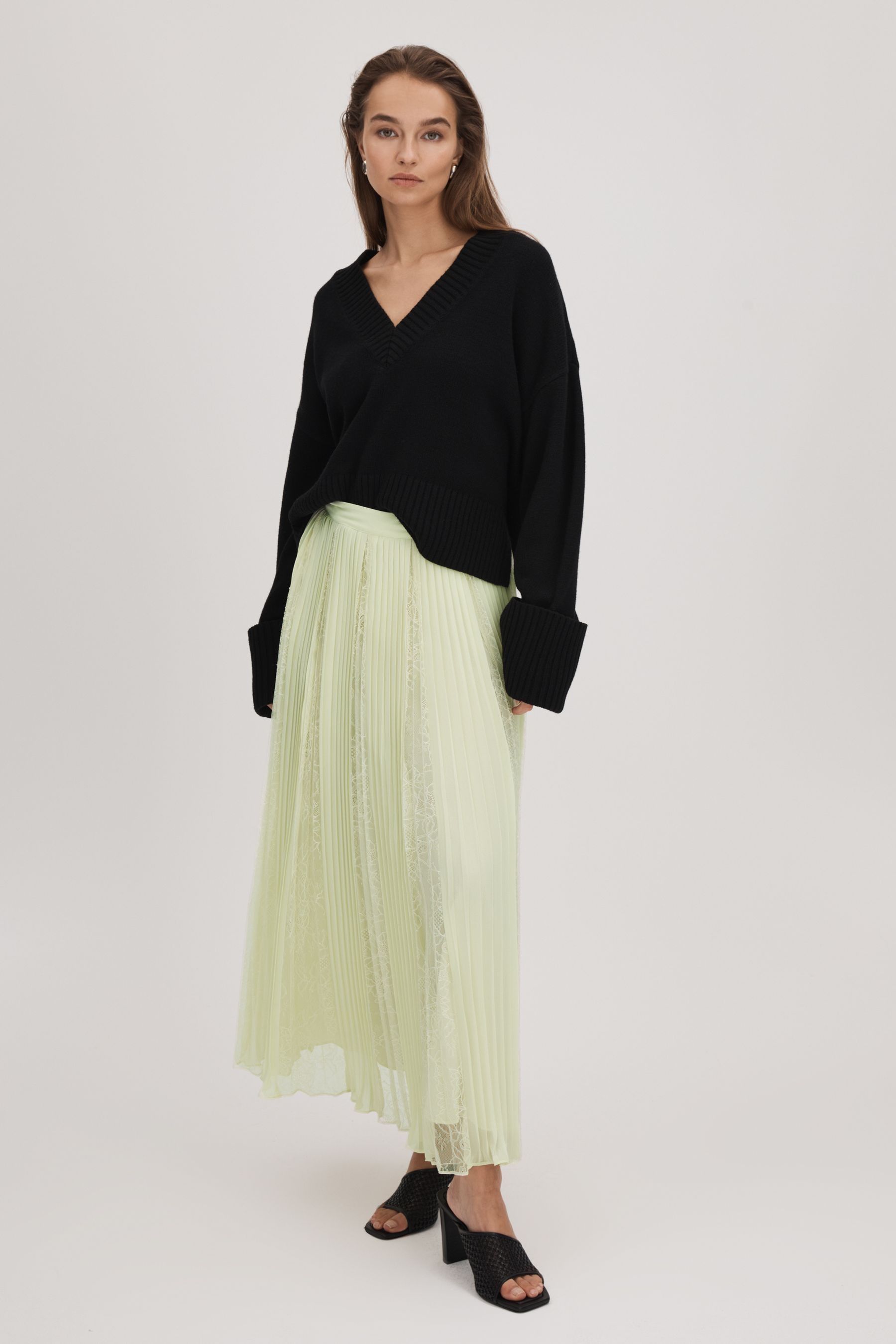 Florere Lace Pleated Midi Skirt In Pale Green