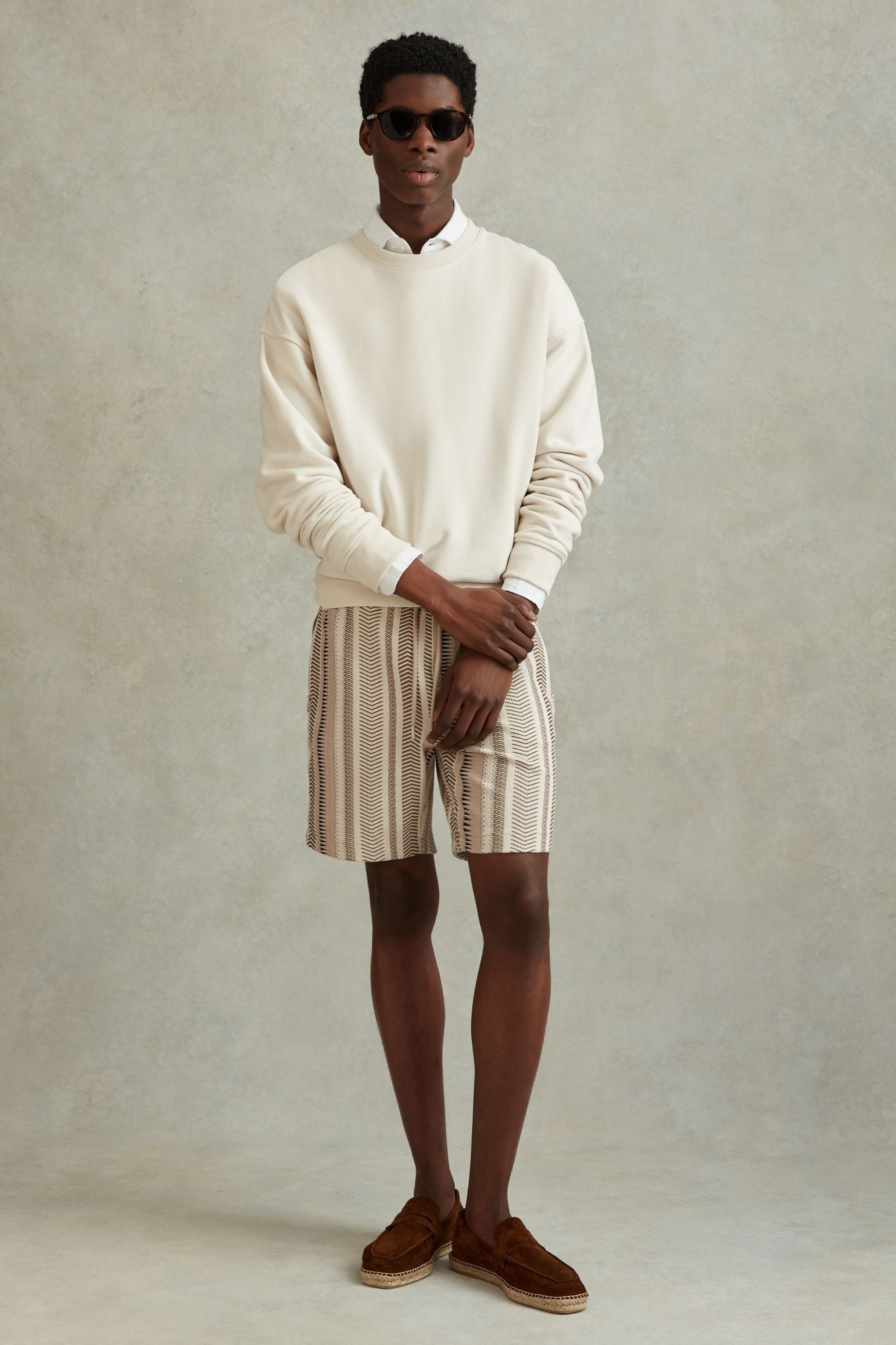 REISS ECRU MULTI RIVER JACQUARD AZTEC DRAWSTRING SHORTS