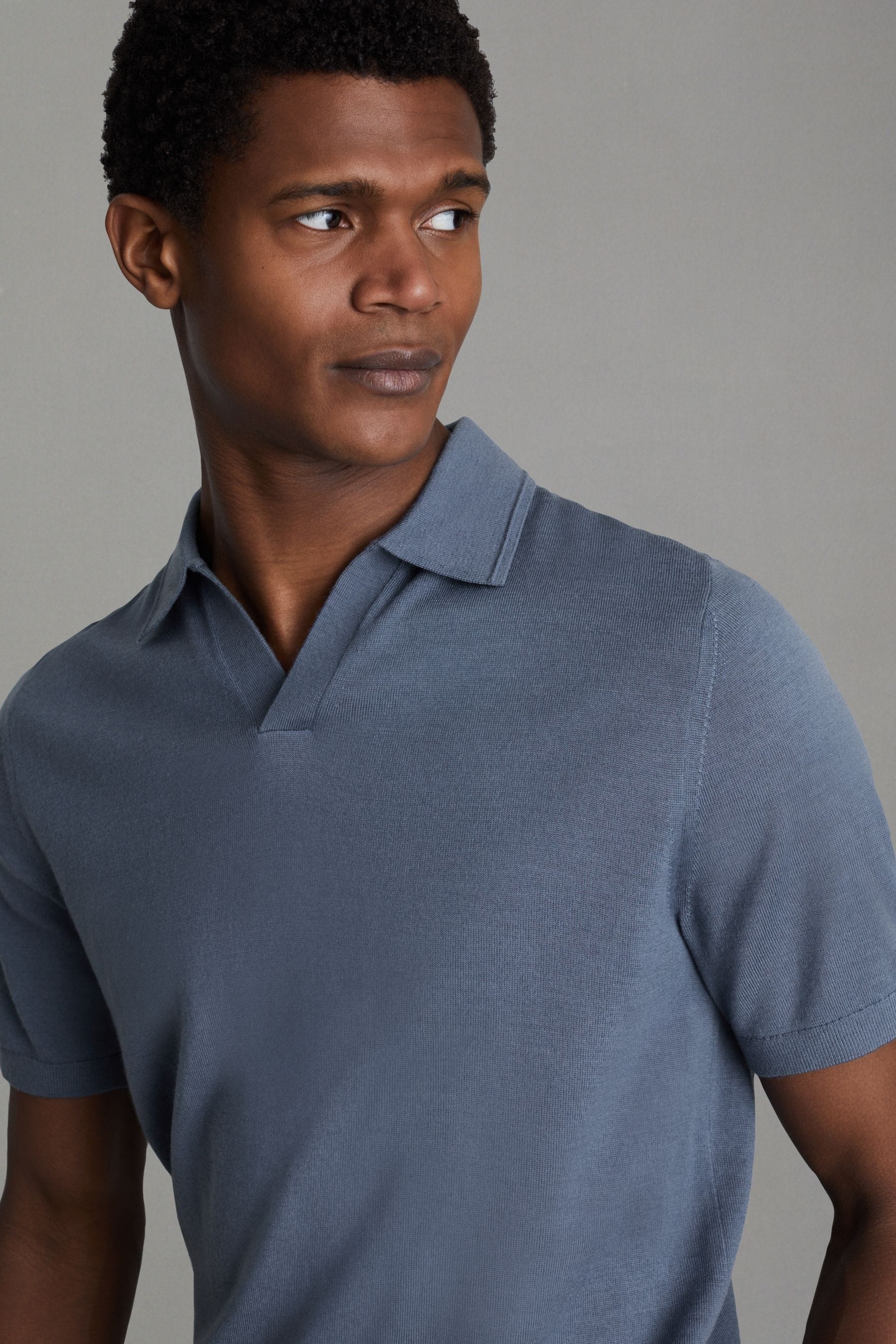 Reiss Duchie Johnny Collar Short Sleeve Wool Polo Sweater In Airforce Blue