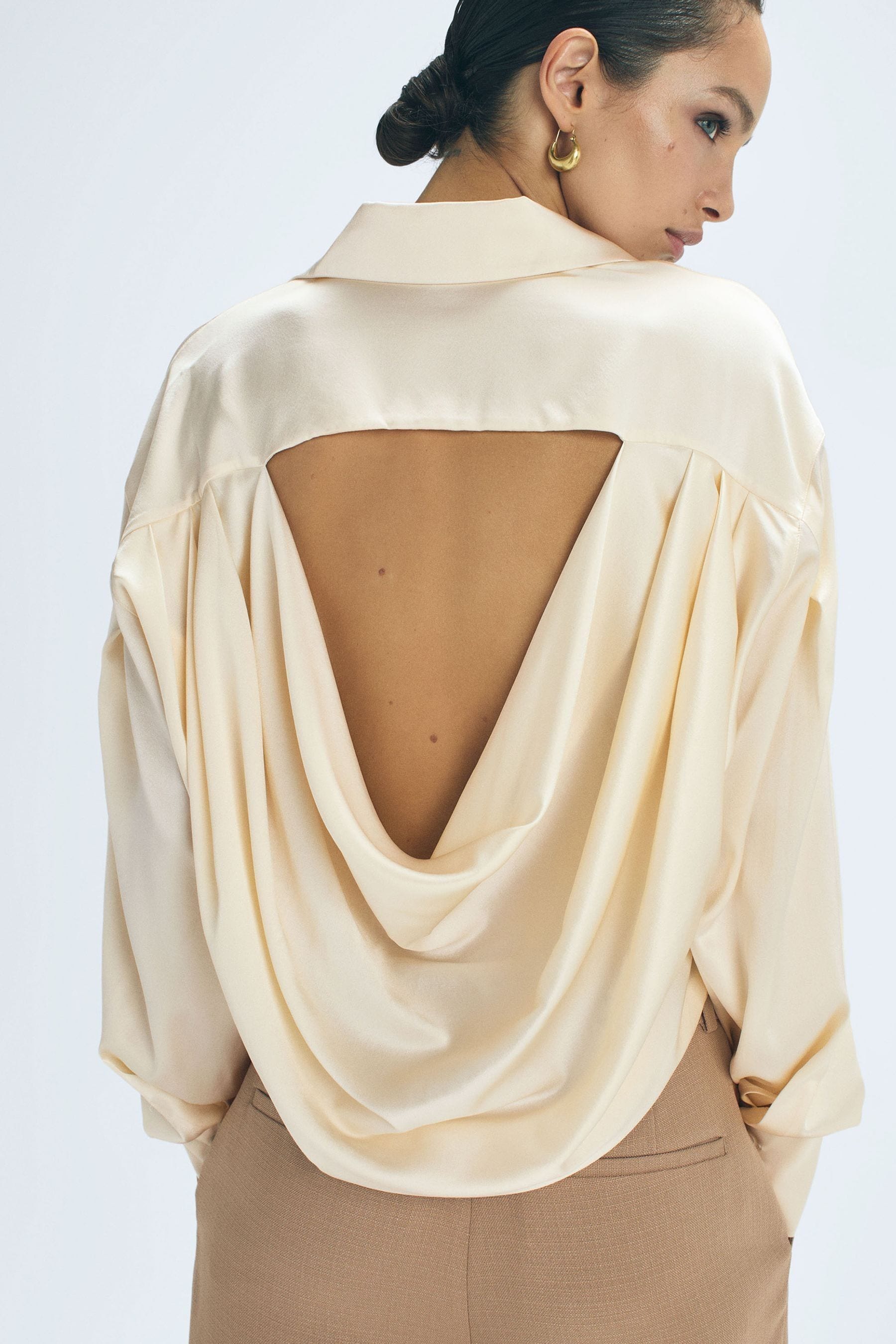 Reiss Fleur - Cream Atelier Silk Drape Back Shirt, Us 2