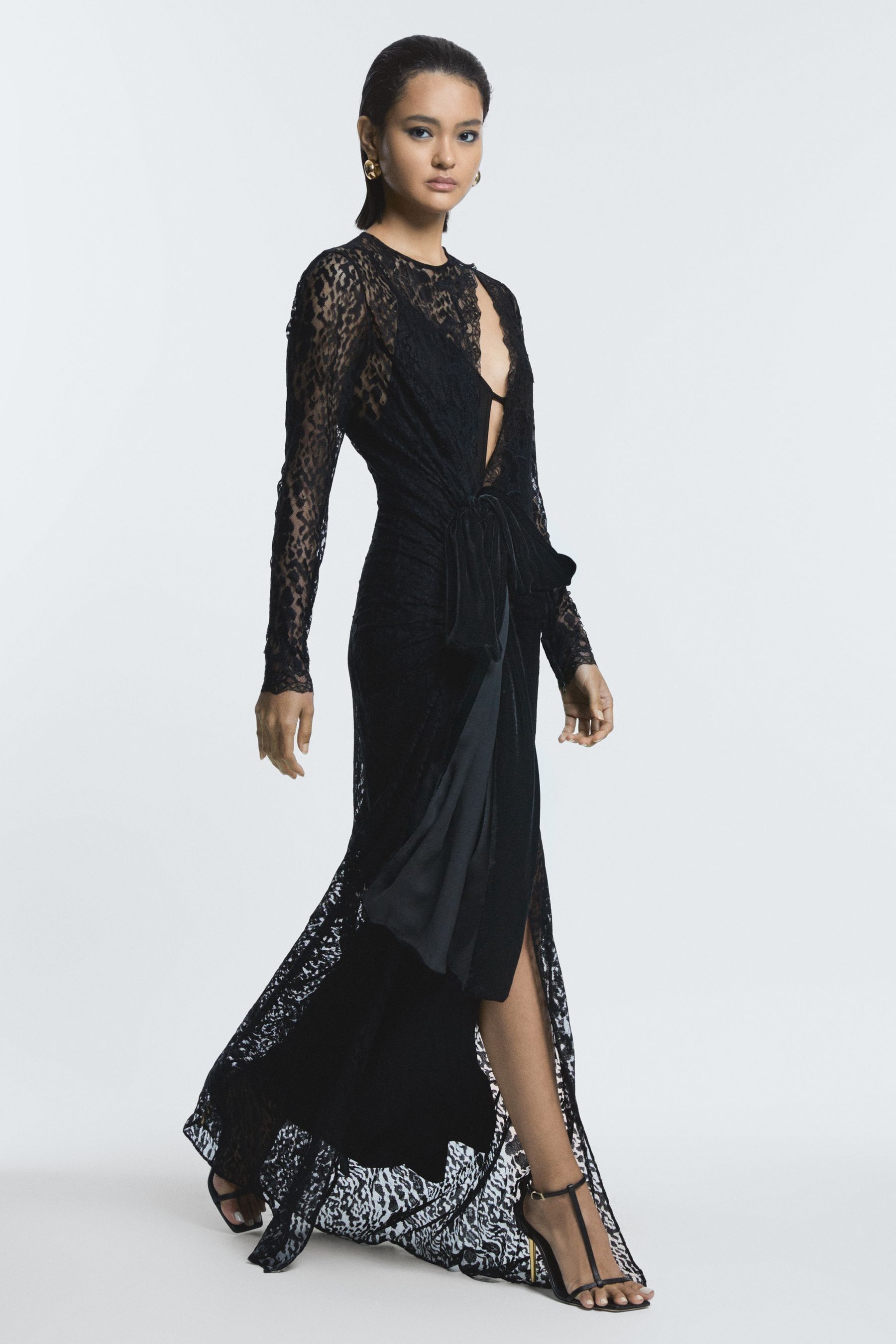 Reiss Hannah - Atelier Lace Velvet Maxi Dress, Us 6 In Black