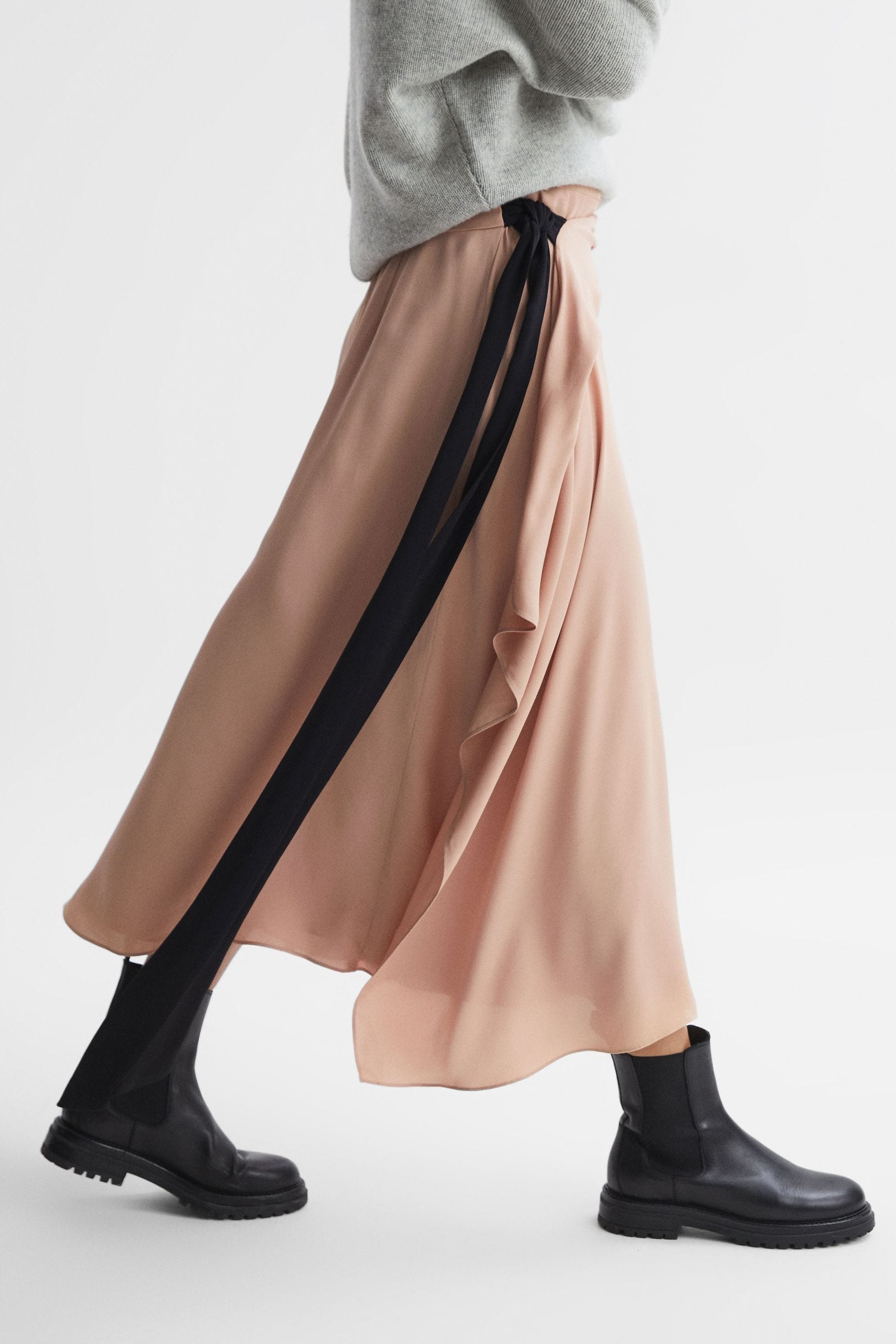 Reiss Ria - Nude Contrast Bow Midi Skirt, Us 12