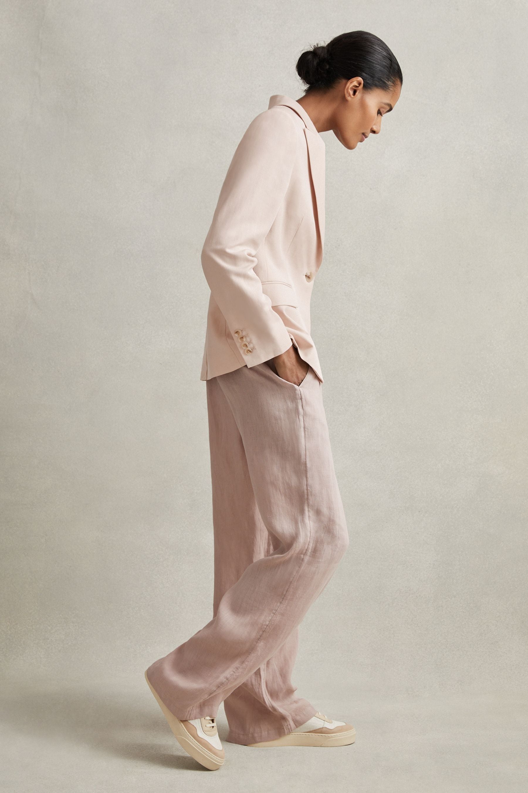 Shop Reiss Farrah - Pink Single Breasted Suit Blazer With Tencel™ Fibers, Us 4