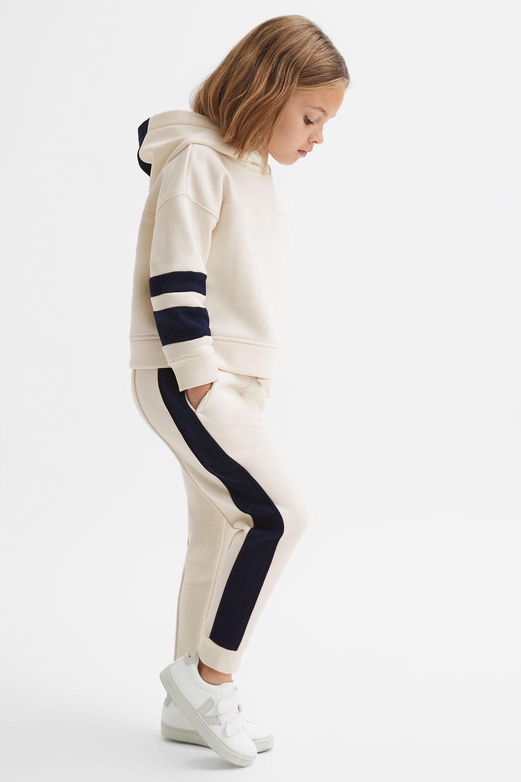 Reiss Kids' Ecru 4-9 Yrs Cotton Blend Colourblock Hoodie And Joggers Set