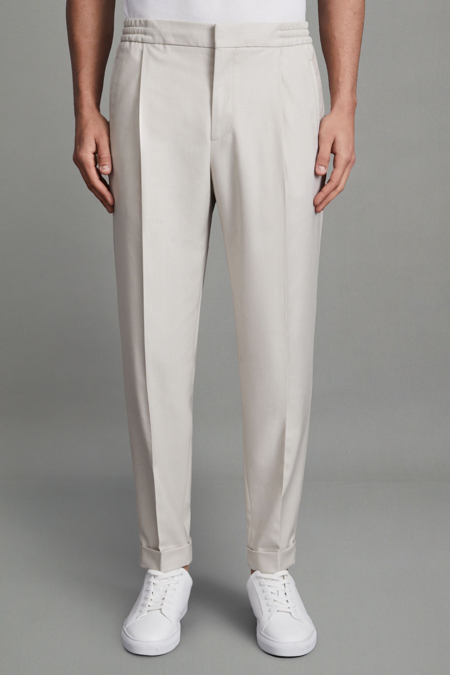 Reiss Brighton Relaxed Fit Pleated Pants In Stone