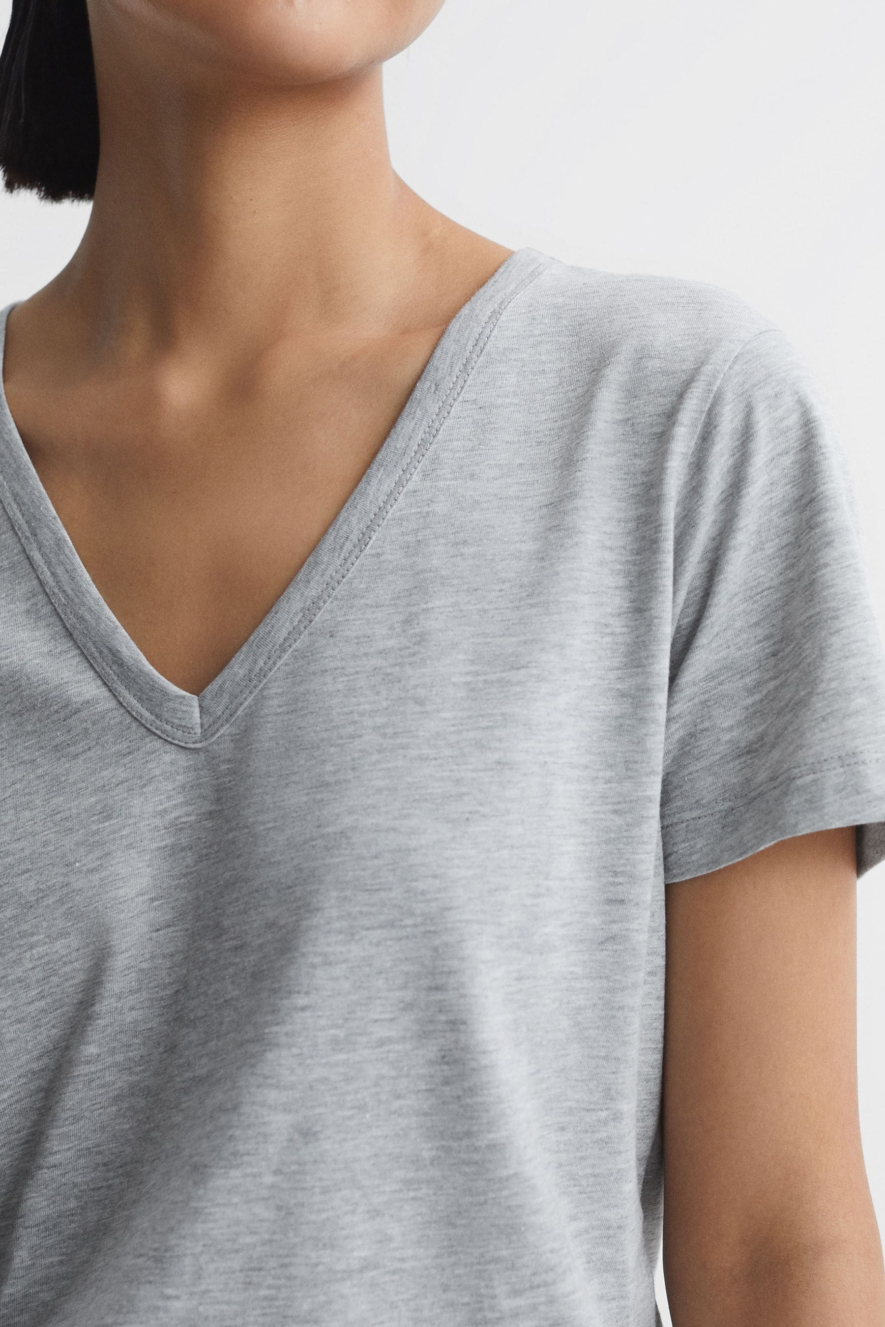 Reiss Bailey - Grey Marl Cotton V-neck T-shirt, M