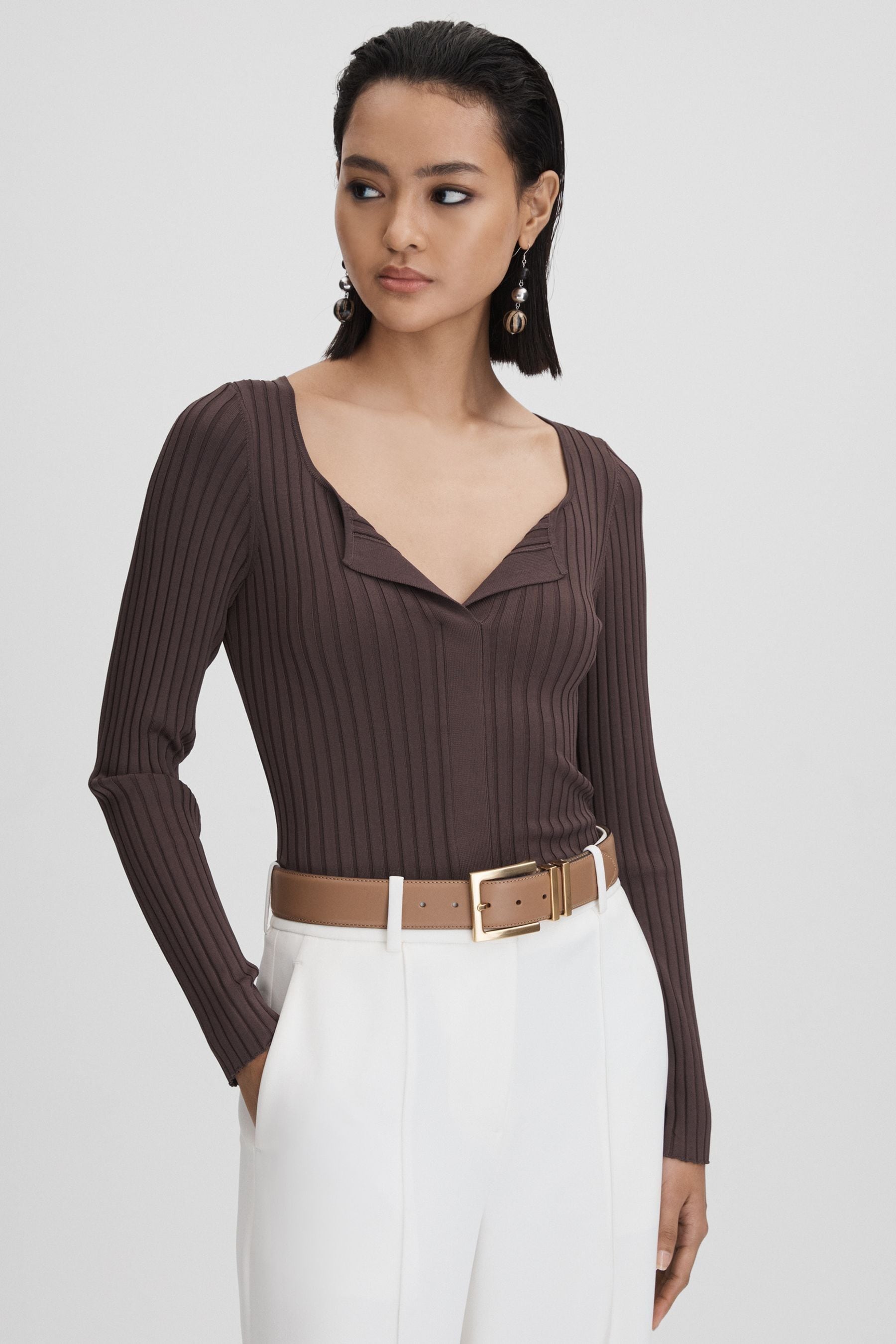 Shop Reiss Monica - Burgundy Ribbed Open Collar Top, L