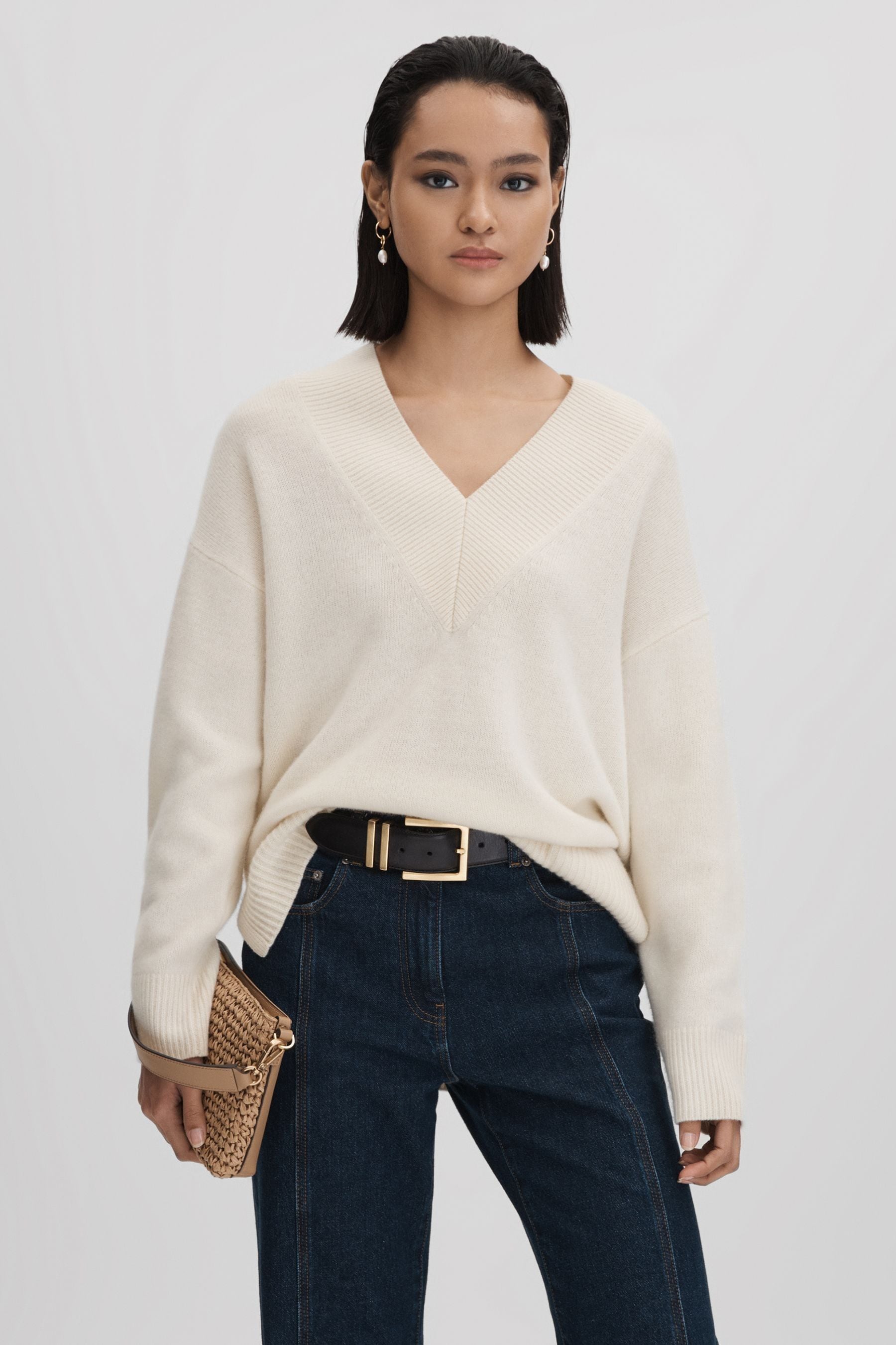 Reiss Seren - Ivory Oversized Wool Cashmere V-neck Jumper, L