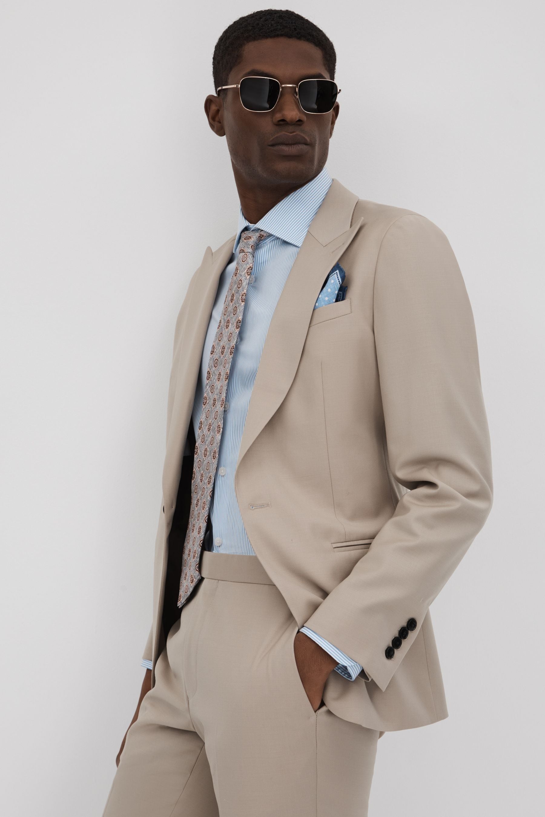 Reiss Dillon Stone Slim Fit Wool Blend Single Breasted Blazer, 42, Beige