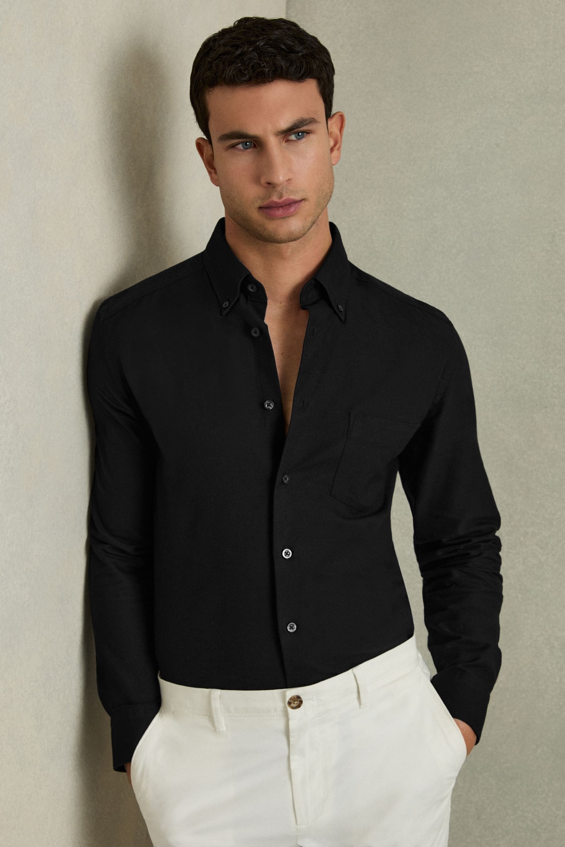 Reiss Greenwich In Black