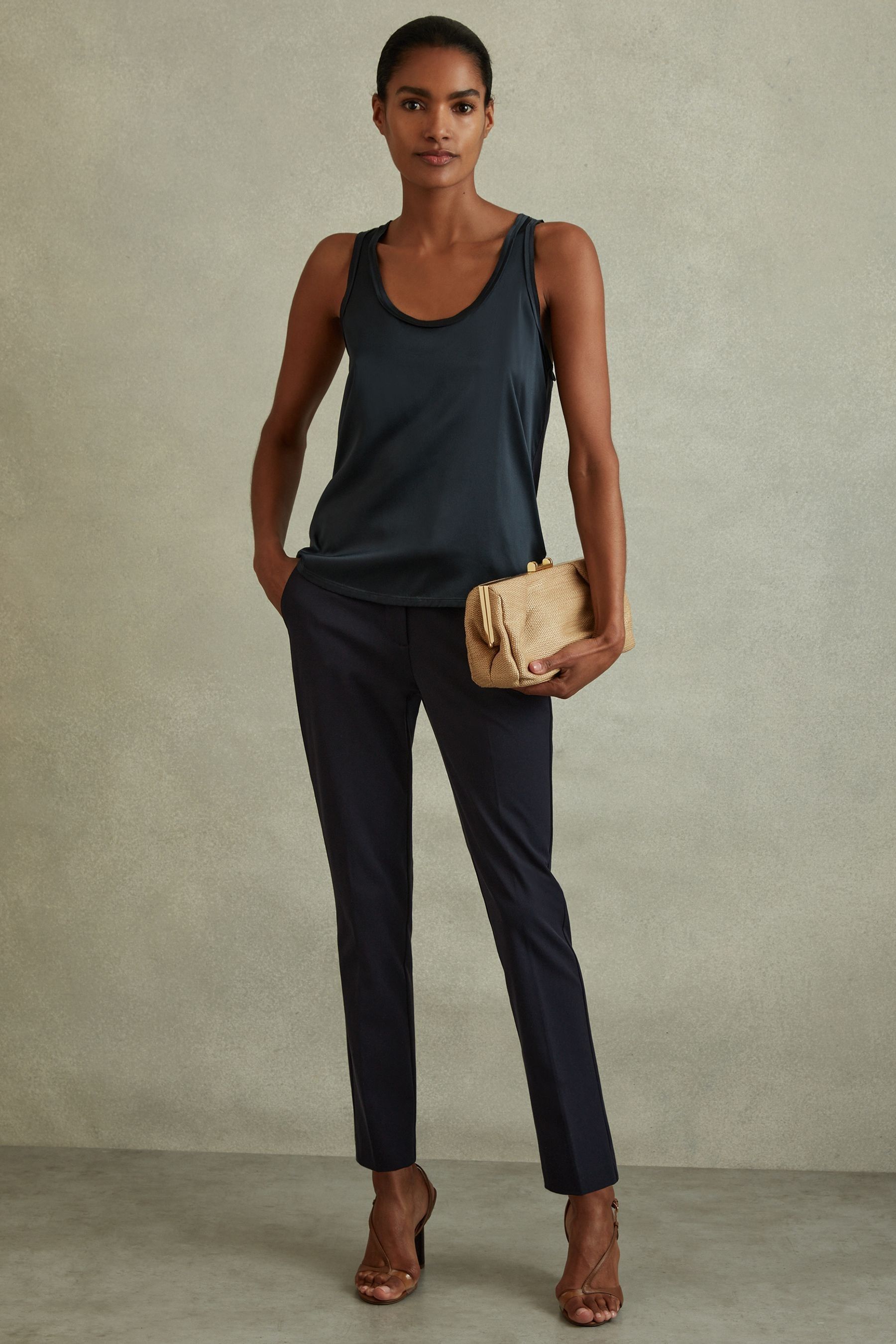 Reiss Joanne Slim Leg Pants In Navy