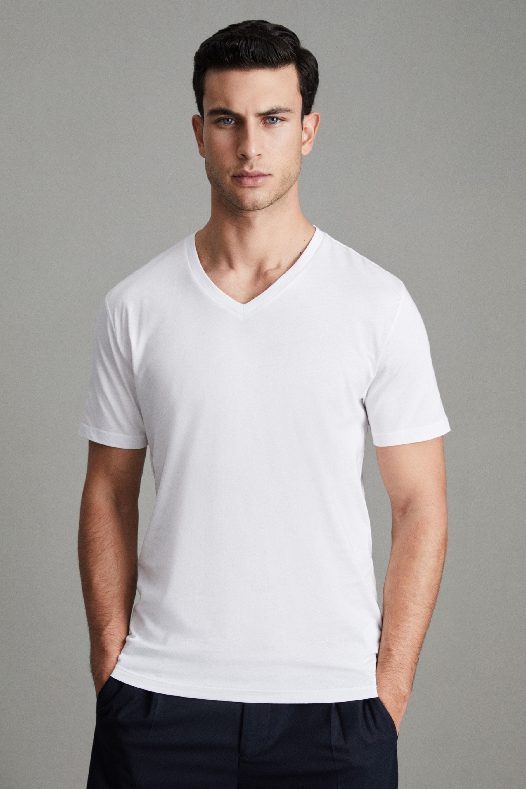 Reiss Mens White Bless Crewneck Cotton-jersey T-shirt
