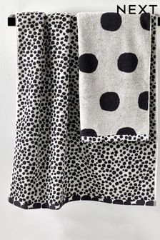 Black Polka Dot Towel (281618) | £10 - £20