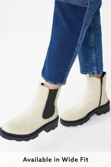 Forever Comfort® Chunky Chelsea Boots