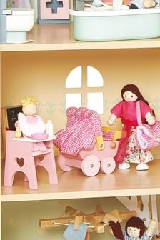 Le Toy Van Wooden Nursery Set
