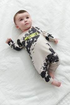 Single Baby Sleepsuit (0mths-3yrs)