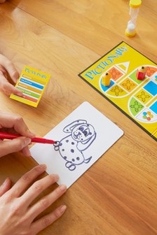 Pictionary Game, QuickDraw Guessing Game