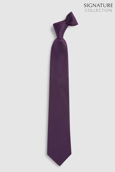 purple tie