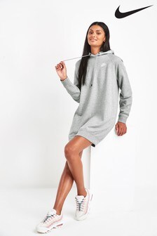 nike outfit grey