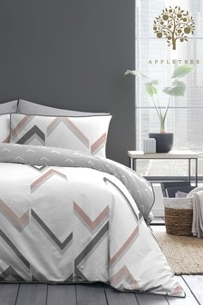 Appletree Pink Fractured Lines Duvet Cover and Pillowcase Set