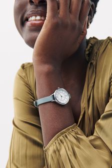 Simple Strap Watch