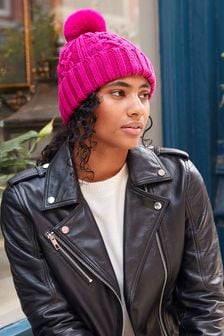 Breuninger Knitted Hat magenta casual look Accessories Caps Knitted Hats 