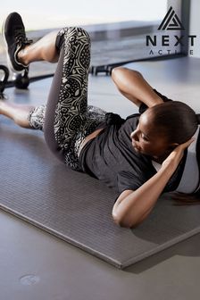 Black/White Strawberry Print Atelier-lumieresShops Active Sports Sculpting Capri Leggings (C07187) | £24