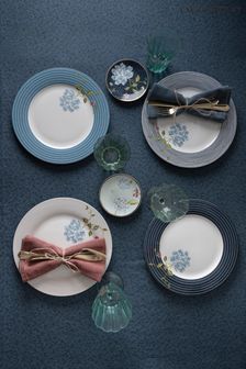 Set of 4 Blue 26cm Heritage collection plates