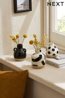 Set of 3 Black/Cream Global Mini Ceramic Flower Vases (C59028) | £18