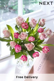 Bright Rose & Tuliip Letterbox Fresh Flower Bouquet (D85771) | £30