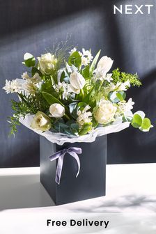 White Fresh Flower Bouquet in Gift Bag (D85779) | £35