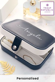 Personalised Travel Jewellery Case by Treat Republic (K09029) | £25