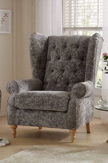 Sherlock Button Grande Armchair with Light Legs