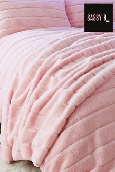Sassy B Pink Hella Cosy Banded Faux Fur Throw (M55883) | £25
