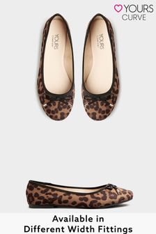 Yours Extra-Wide Fit Classic Leopard Print Ballet Pumps