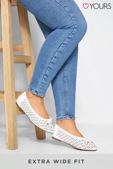 25 Trendy Flats For Fall That Won t Have You Feeling Like Your 25 Trendy Flats For Fall That Won t Have You Feeling Like Your