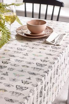 Butterflies Wipe Clean Wipe Clean Table Cloth