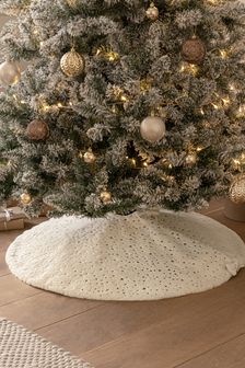 Gold Star Christmas Tree Skirt (T36990) | £26