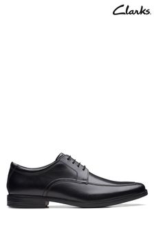 Clarks Black Leather Howard Apron Shoes (T76905) | £69