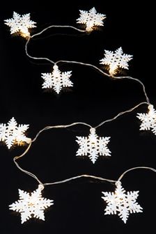 Set of 10 White Snowflake Christmas Lights (U18666) | £12