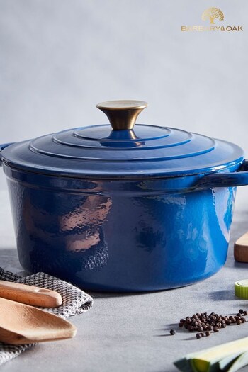 Barbary & Oak Blue 24cm Cast Iron Round Casserole Pan (100501) | £60